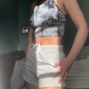 halter top tie dye
